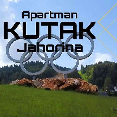 Apartman Kutak ヤホリナ エクステリア 写真