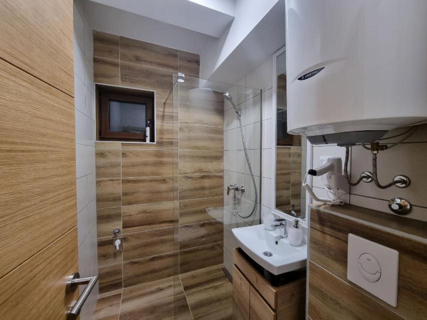 Apartman Kutak ヤホリナ エクステリア 写真
